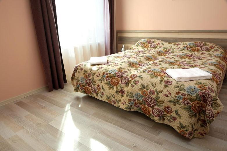 Appartement Къщата С Чешмата à Veliko Tarnovo Extérieur photo